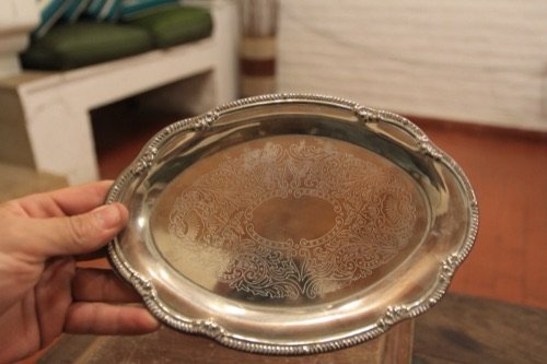 Bandeja ovalada cincelada
